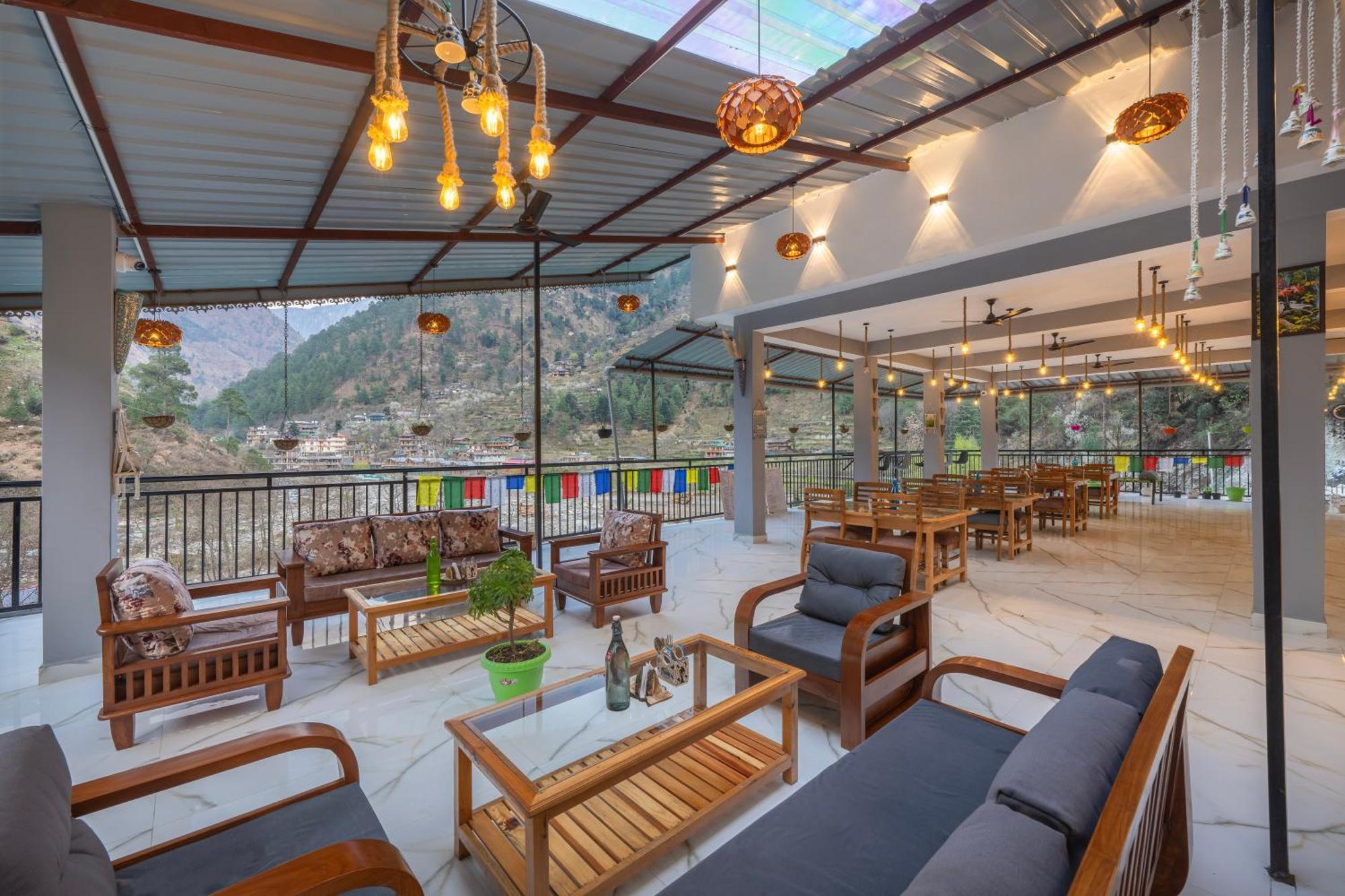 Sharda Resort-Tirthan Valley Banjar Exterior photo